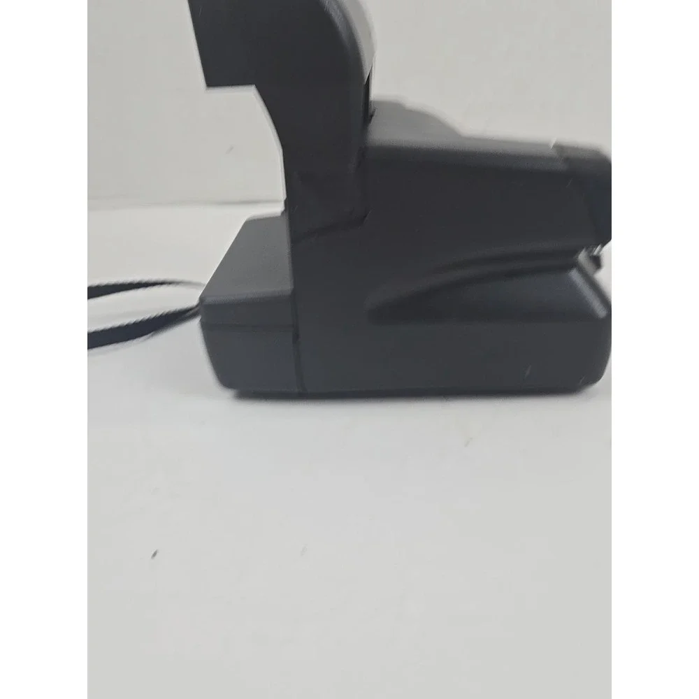 Vintage Polaroid One Step Close Up 600 Plus Film Instant Camera w Strap, Black